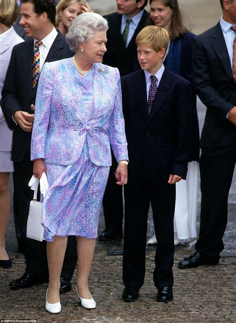 Queen Elizabeth thinks Prince Harry is a 'lost soul' just like her ...