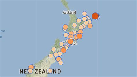 New Zealand: Another violent earthquake off the coast - tsunami warning raised