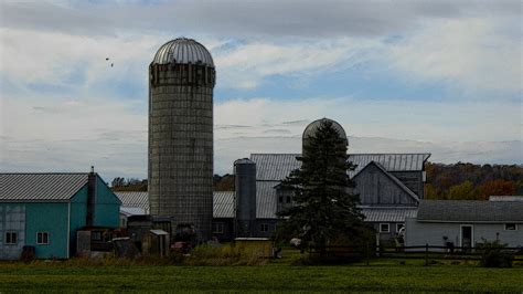 Vermont Farm In The Fall Free Stock Photo - Public Domain Pictures