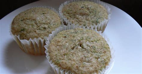 The Creative Homemaker: Malt-O-Meal Muffins