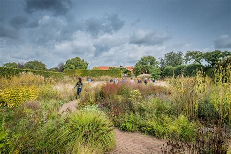 Piet oudolf gardens to visit - bdanotes