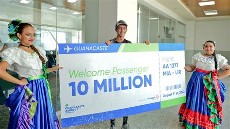 Guanacaste airport celebrates its 10 millionth passenger - Airport ...