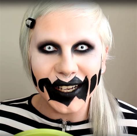 Scary Monster Makeup Howto Beast Halloween Makeup