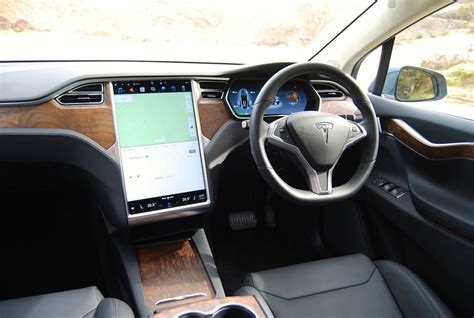 Tesla Model X interior - Driving Torque