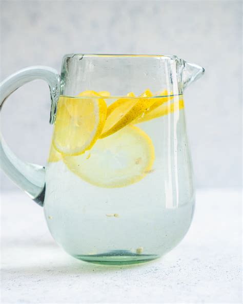 Lemon Water Recipe (Refreshing & Healthy Drink!) – A Couple Cooks