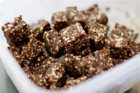 Mixing it up with Thermomix!!: A Healthy Chocolate Alternative