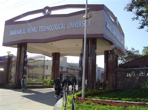 JNTU, Hyderabad Offers spot admission to M.Tech and M.Pharmacy seats ...