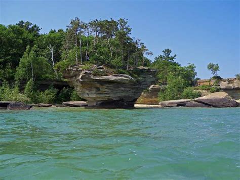 Port Austin, Michigan – Camping at Port Crescent State Park – MyMichiganTrips.com