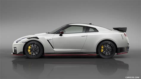 Nissan GT-R NISMO | 2020MY | Side