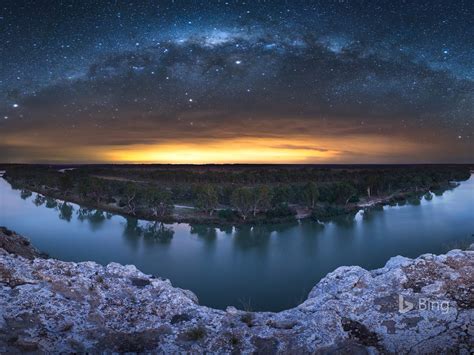 Milky Way over Murray River 2018 Bing Desktop Preview | 10wallpaper.com