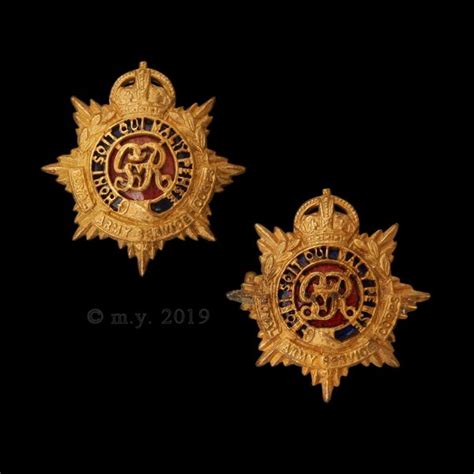 Royal Army Service Corps GVR Cypher Officer’s Collar Badges – The British & Commonwealth ...