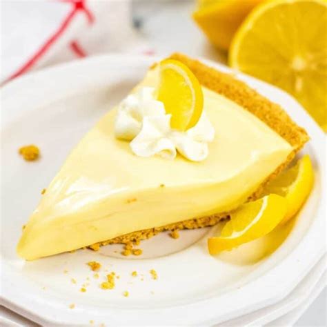 No-Bake Lemon Icebox Pie