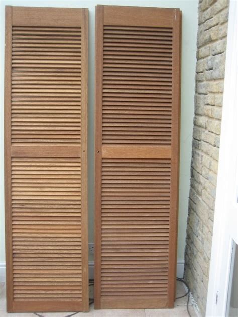 CHEAP PAIR WOOD LOUVRE DOORS DIY Cupboard wardrobe Shutter doors VGC SIZE 78" x 21" | in ...