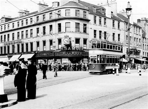 Tour Scotland: Old Photograph Of The City Centre Of Dundee Scotland