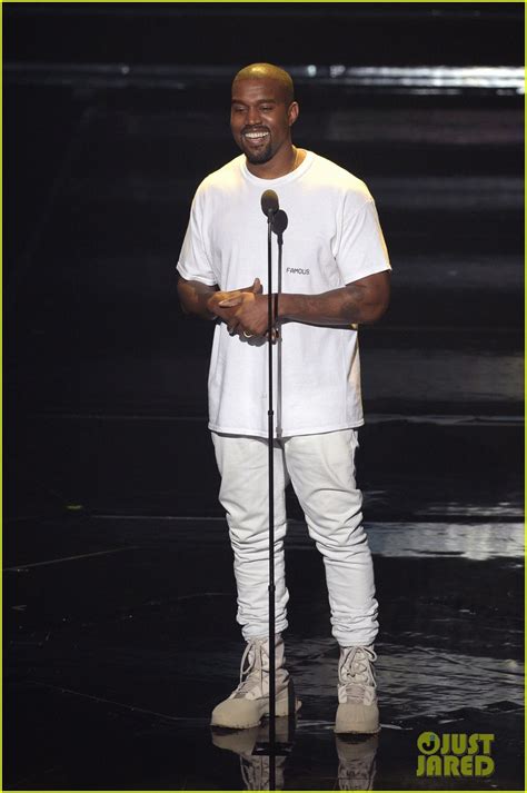 Kanye West Debuts 'Fade' Video at MTV VMAs 2016 - Watch!: Photo 3744055 | 2016 MTV VMAs, Kanye ...