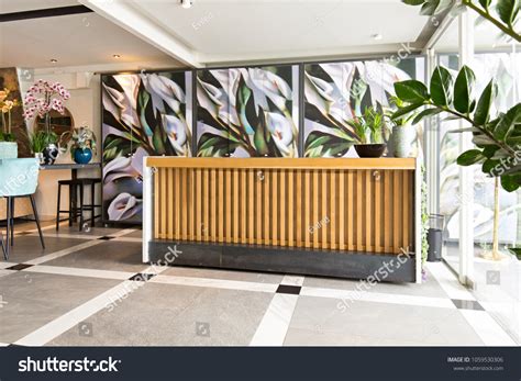 Reception Desk Modern Restaurant Stock Photo 1059530306 | Shutterstock