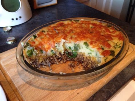 Haggis Pie with Neeps and Tatties | Burns night recipes, Scottish ...