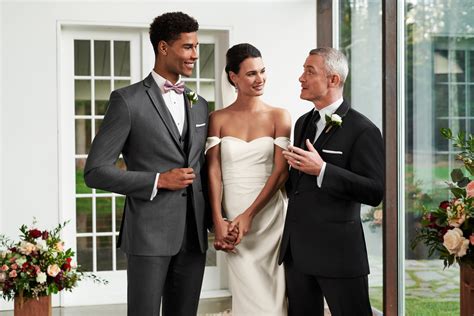 What Should the Father of the Bride Wear? - David's Bridal Blog