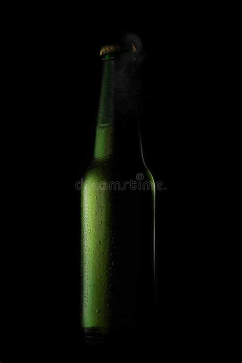 Green Beer Bottle with Drops Stock Image - Image of cold, liquid: 33535853