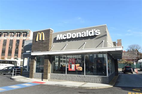 Landlord hits Brooklyn McDonald's with super-sized rent increase