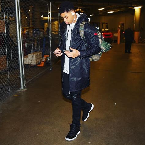 Celebrity #SoleWatch: 12.26.15 | Jordan 11 outfit, Air jordan 11 outfit, Space jam outfit