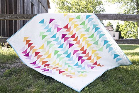 Super Simple Flying Geese Quilt Tutorial - Suzy Quilts