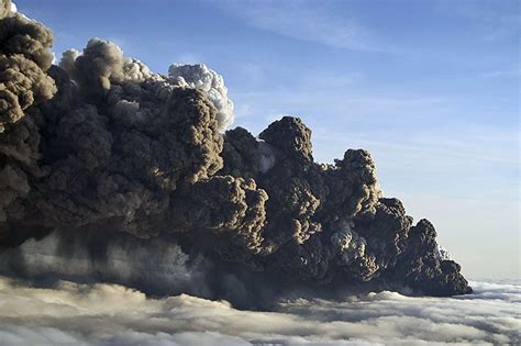 Ash clouds from the eruption site of Eyjafjallajökull's eruption in Iceland in April 2010; note ...