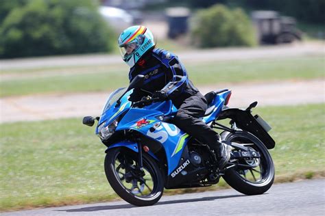 Review: Suzuki GSX-R125 | Product Reviews | Honest John