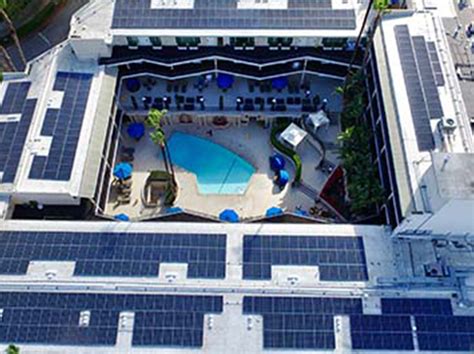 Beverly Hills Plaza Hotel – 150 kW – Solar ray