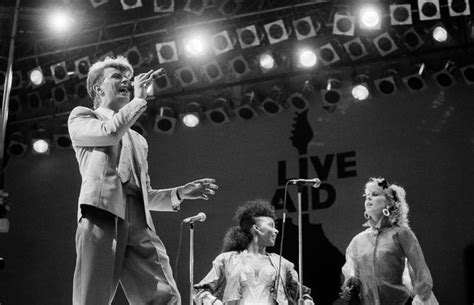 David Bowie / Live Aid June 13, 1985, Wembley Stadium, London - Live on ...