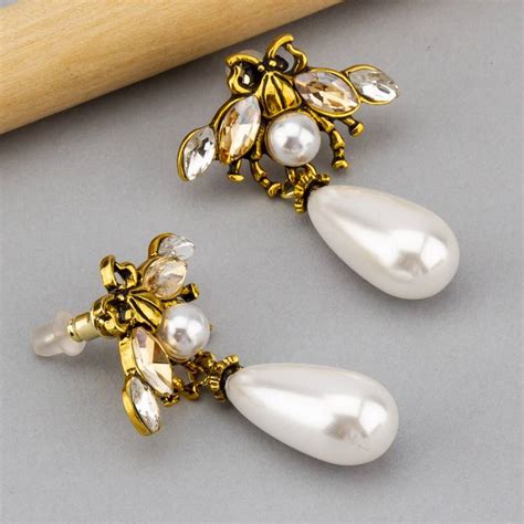 Gold pearl earrings - Jewels Galaxy - 2930463