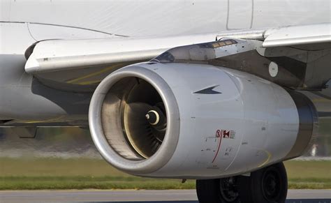 Basic information about planes: The "Turbofan jet engine"