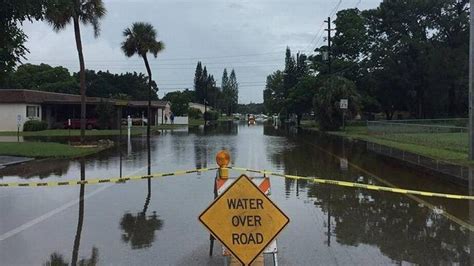 More rain expected with flood watch in effect until Tuesday night | Bradenton Herald