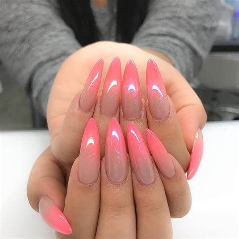 23 Beautiful Nail Art Designs and French Manicure in Acrylic – Gazzed
