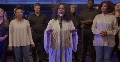 'Holy Forever' CeCe Winans Official Music Video - Christian Music Videos