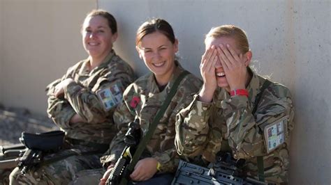 Women In Close Combat Roles By End Of 2016 | UK News | Sky News