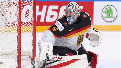 IIHF - Grubauer in German goal