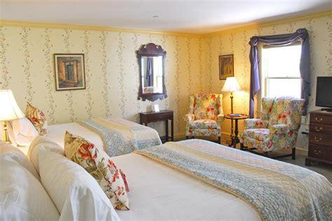 Deerfield Inn in Deerfield, Massachusetts - Inn Deals