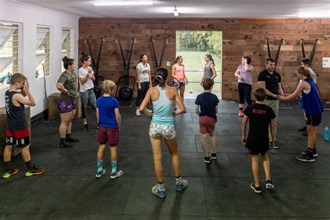 CROSSFIT KIDS — CrossFit Dux