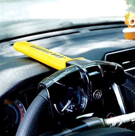 Best Steering Wheel Lock – TruGear Guide