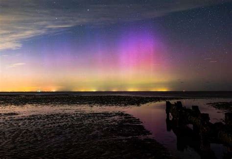 Maidstone photographer captures time-lapse footage of Northern Lights ...