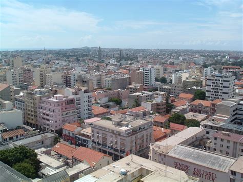 File:Dakar - Panorama urbain.jpg - Wikimedia Commons
