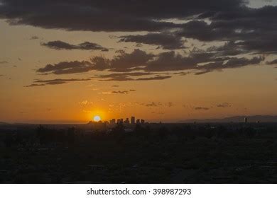 1,196 Phoenix Skyline Sunset Images, Stock Photos, 3D objects, & Vectors | Shutterstock