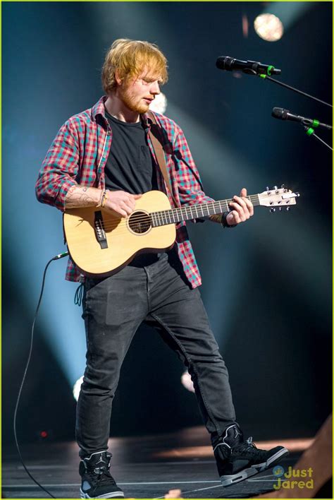 Ed Sheeran Performs for a Giant Crowd in Las Vegas! | Photo 712422 - Photo Gallery | Just Jared Jr.