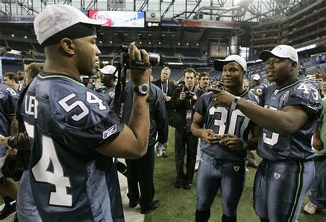 Super Bowl XL: Seahawks Media Day - Photo 1 - Pictures - CBS News