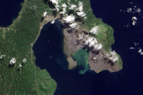 Rabaul Caldera : Image of the Day