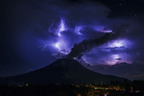 How Scientists Use Volcanic Lightning