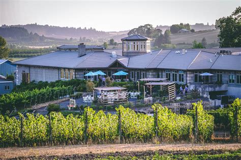 Where to Sip & Stay in Willamette Valley