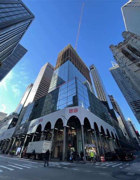 660 Fifth Avenue's New Glass Façade Continues Installation in Midtown ...