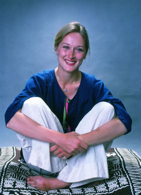 Beautiful Photos of a Young Meryl Streep in the 1970s | Vintage News Daily